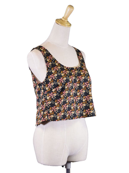 En Creme Charming Mini Floral Print Scallop Curvy Open Back Cropped Top