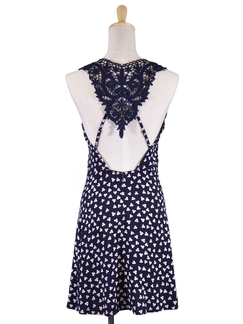 Vestido azul marino con detalle en la espalda de crochet, entallado y acampanado, estampado floral elegante y elegante En Creme