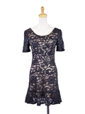Vestido ajustado acampanado con mangas cortas y dobladillo con volantes y diseño de encaje floral para cóctel de Lush Night