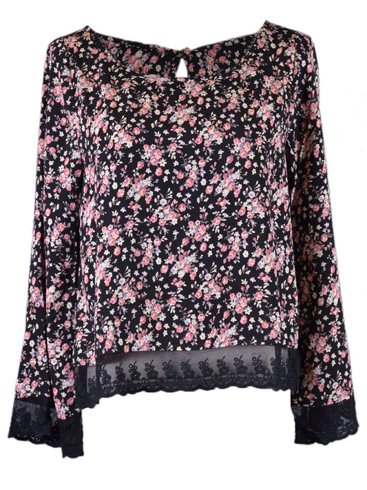 Blusa de escote redondo tejida con mangas acampanadas, dobladillo de encaje de malla y estampado floral En Creme Sophia