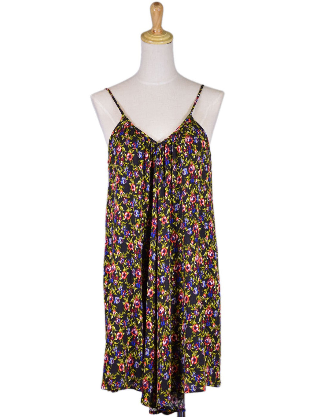 Vestido camisero con escote en V y espalda cruzada con estampado floral encantado de exuberantes flores estilo babydoll