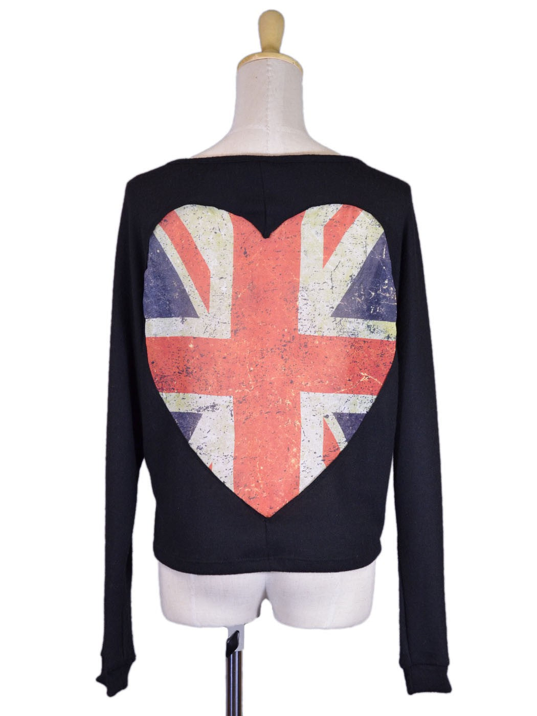 La clásica camiseta informal de manga larga con logo en forma de corazón y bandera británica de Rock-N-Love