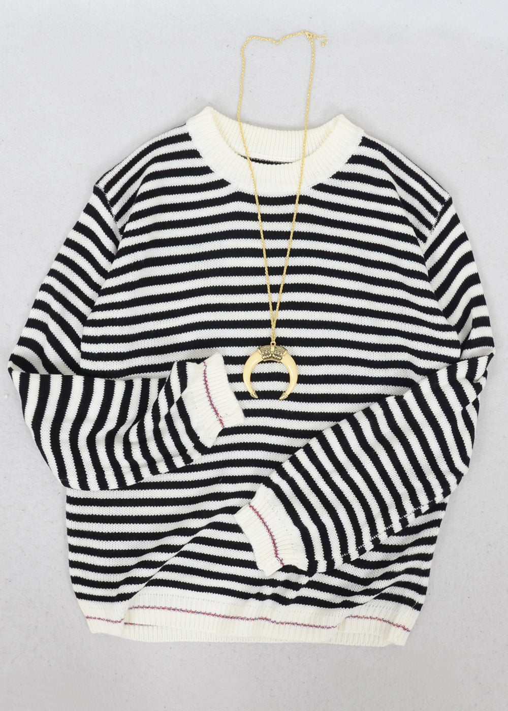 Horizontal Striped Knitted Round Collar Sweater