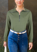 Suéter con cuello alto y cremallera