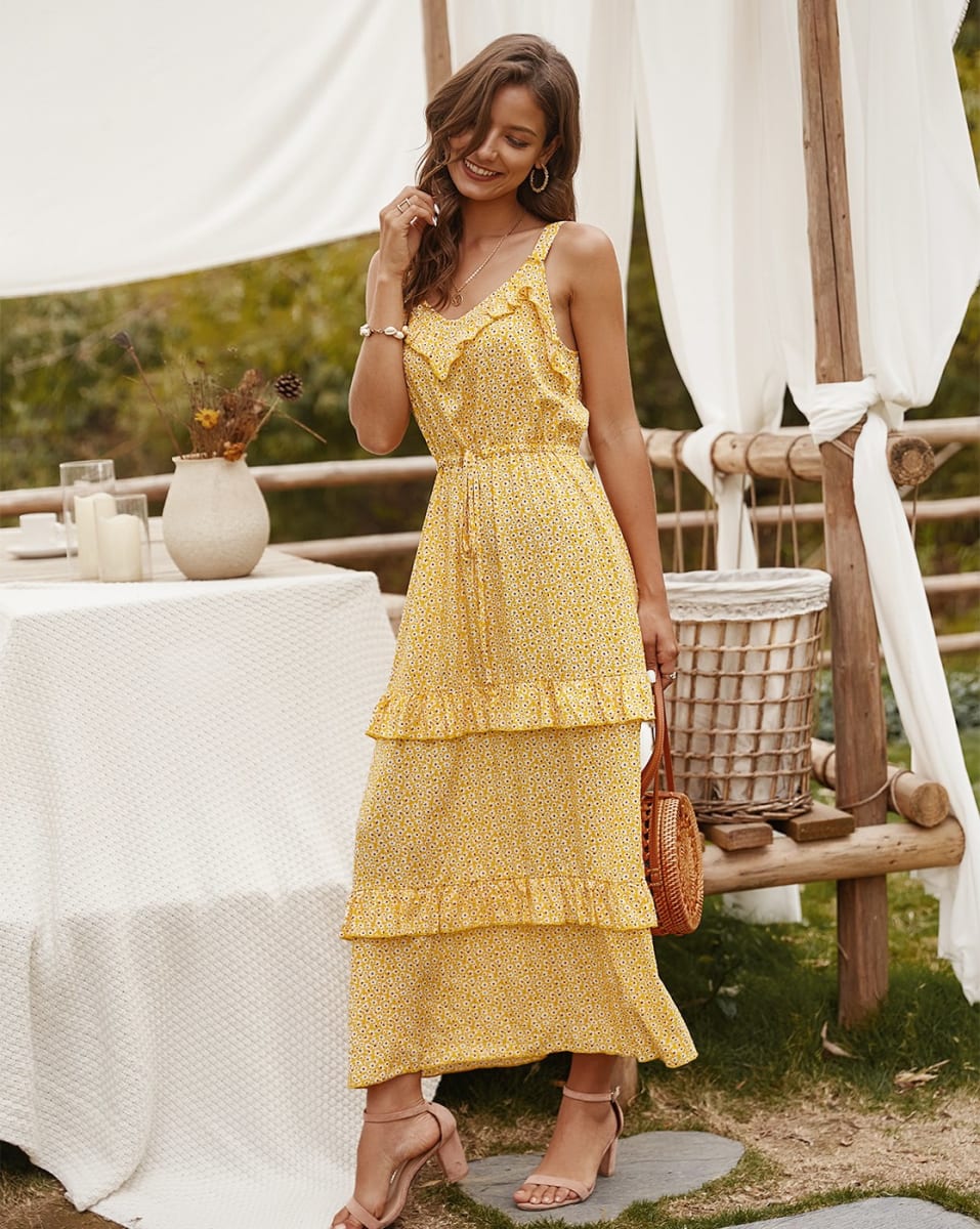 Vestido con estampado de flores delicadas y suaves
