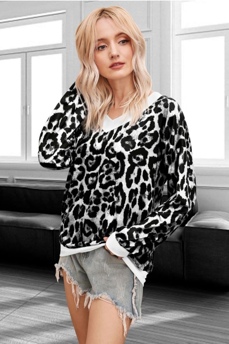 Leopard Print Contrast Binding Sweater