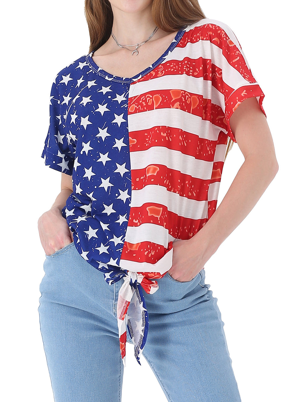 Camisa con cuello en V, estampado de bandera y lazo en la parte delantera