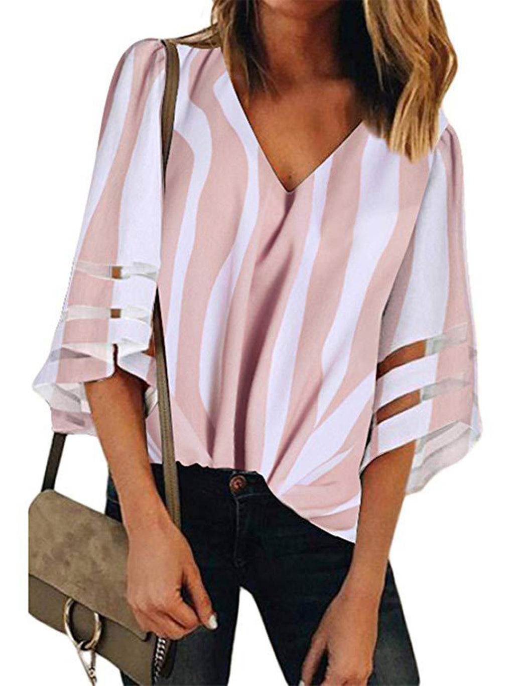 Camisa con estampado de rayas y mangas acampanadas con escote en V