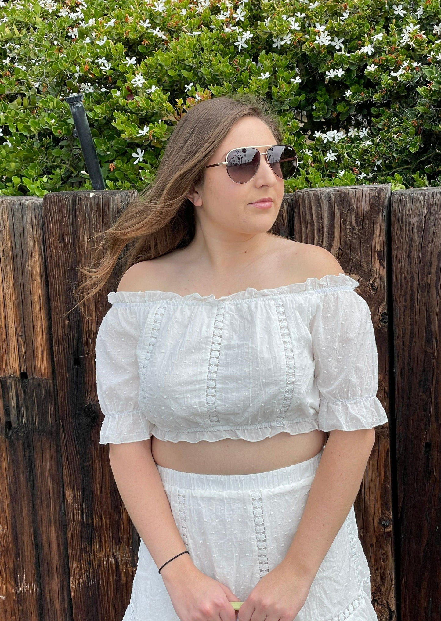 2-Piece Ruffle Medallion Set