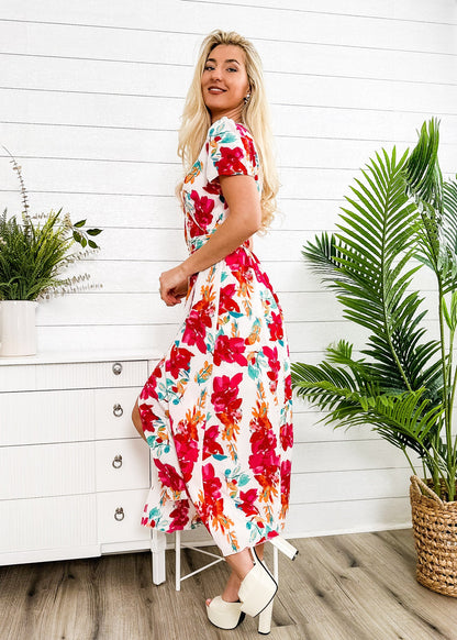 Vestido cruzado de lujo con estampado floral 