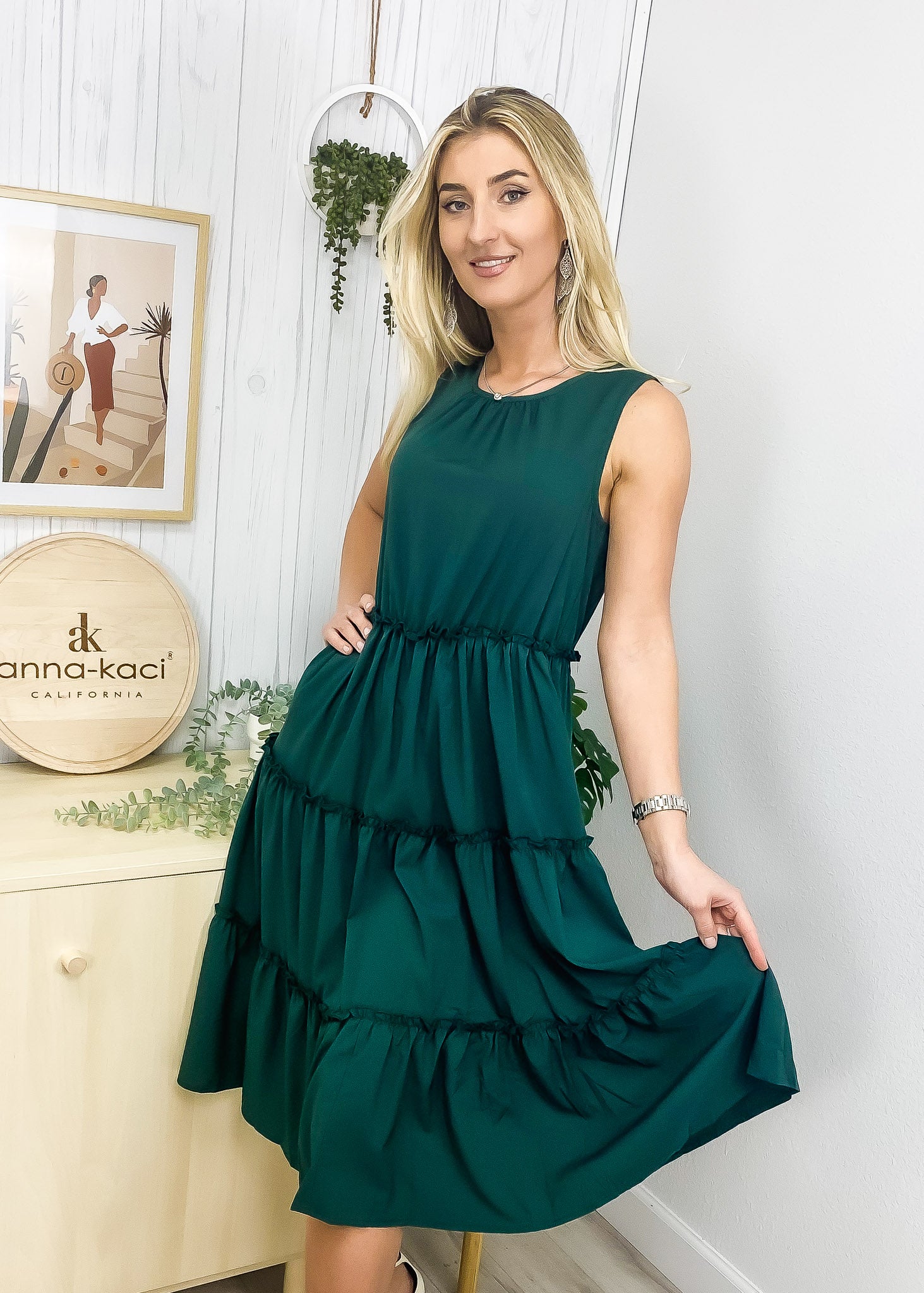 Vestido veraniego de campo con volantes en capas 