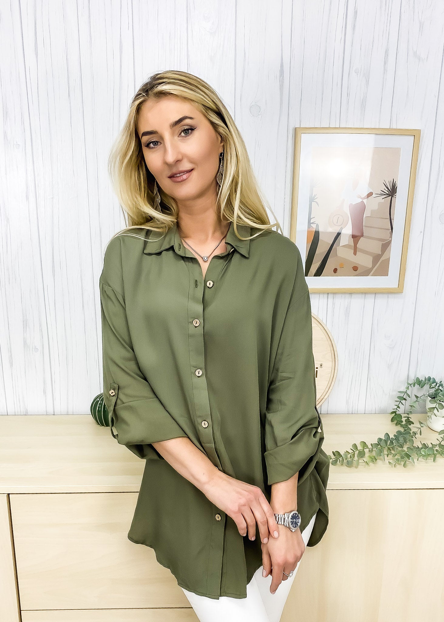 Blusa de corte relajado con botones en la parte delantera