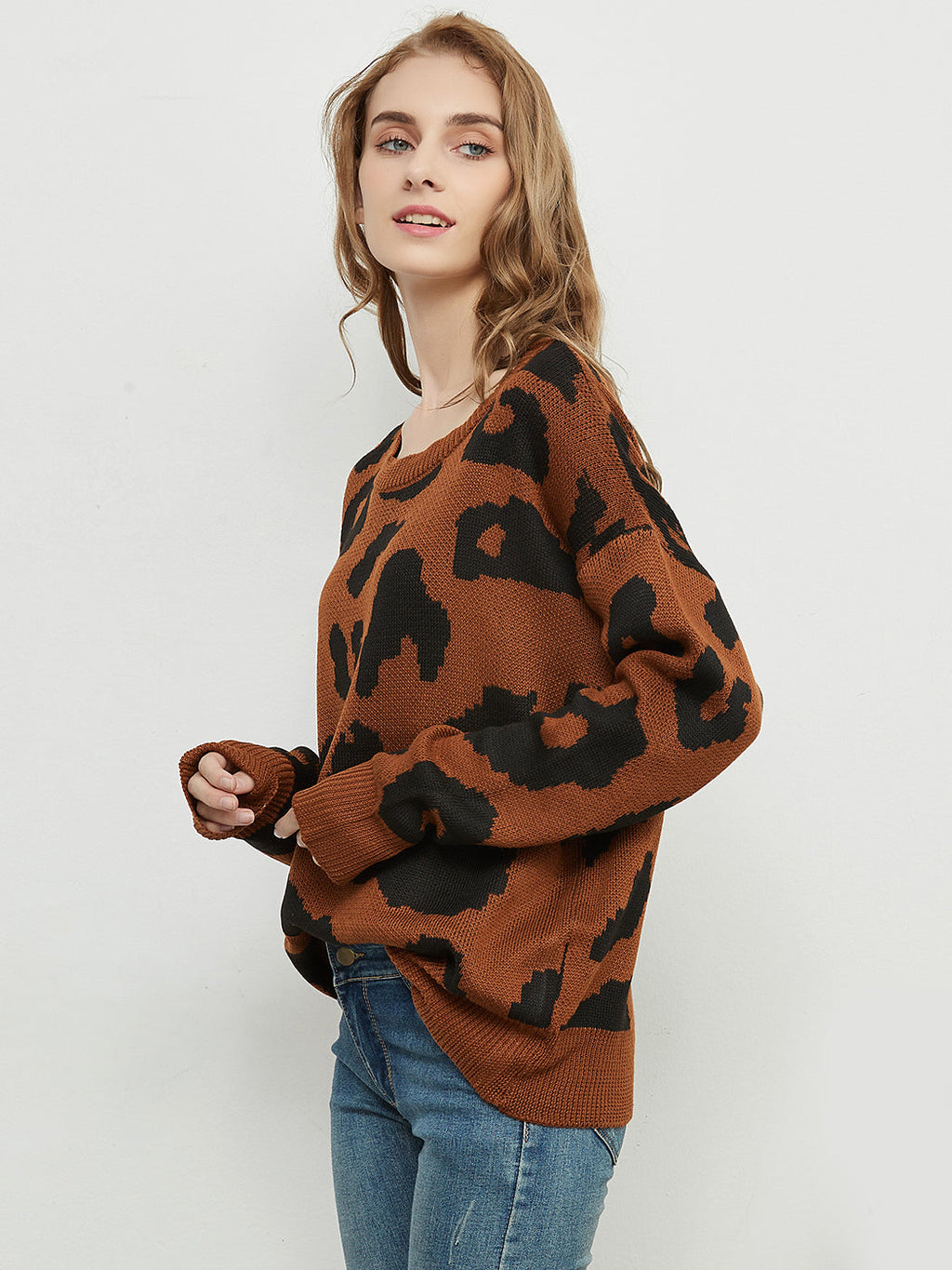 Suéter con estampado de leopardo 
