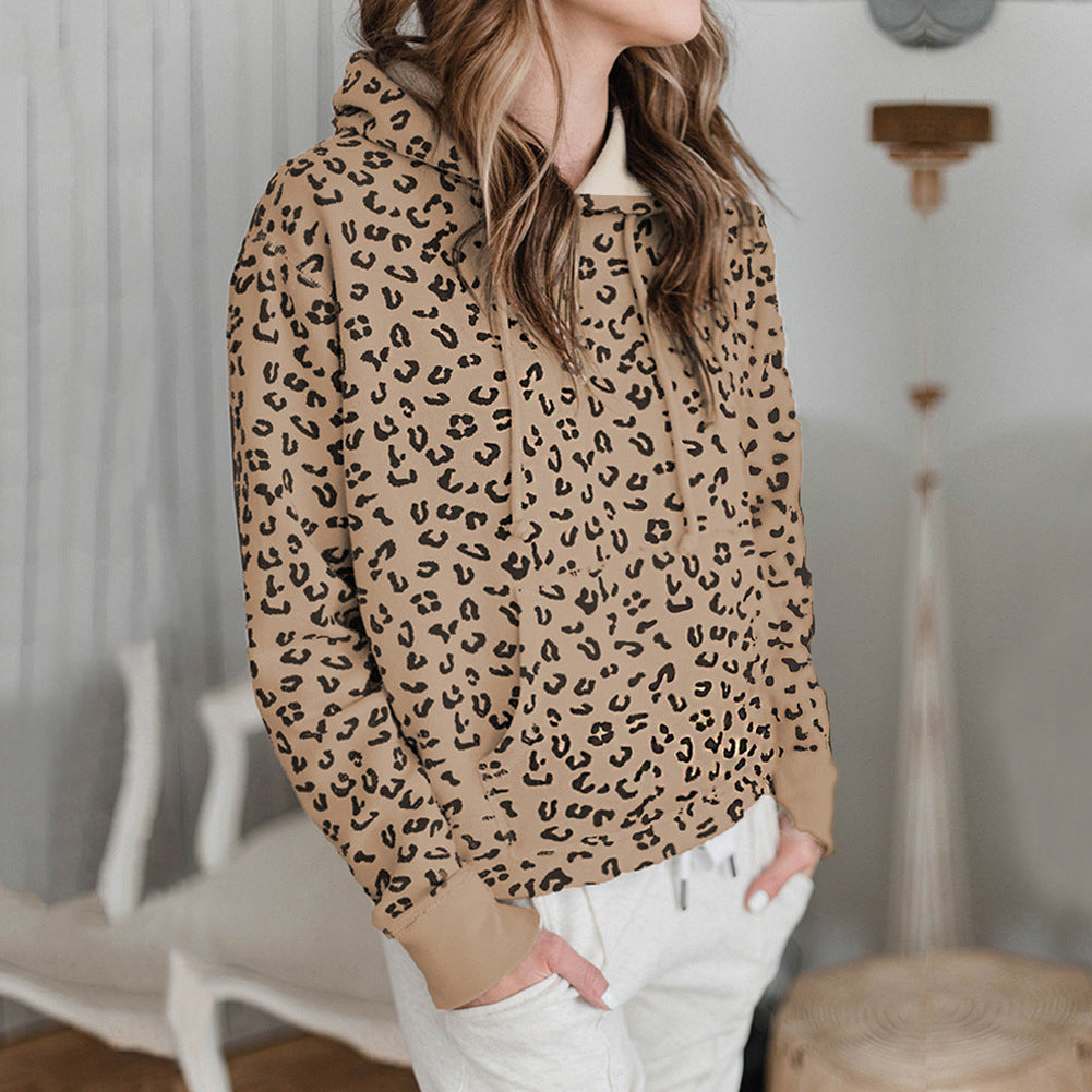 Sudadera con capucha y bolsillo de canguro con estampado de leopardo 
