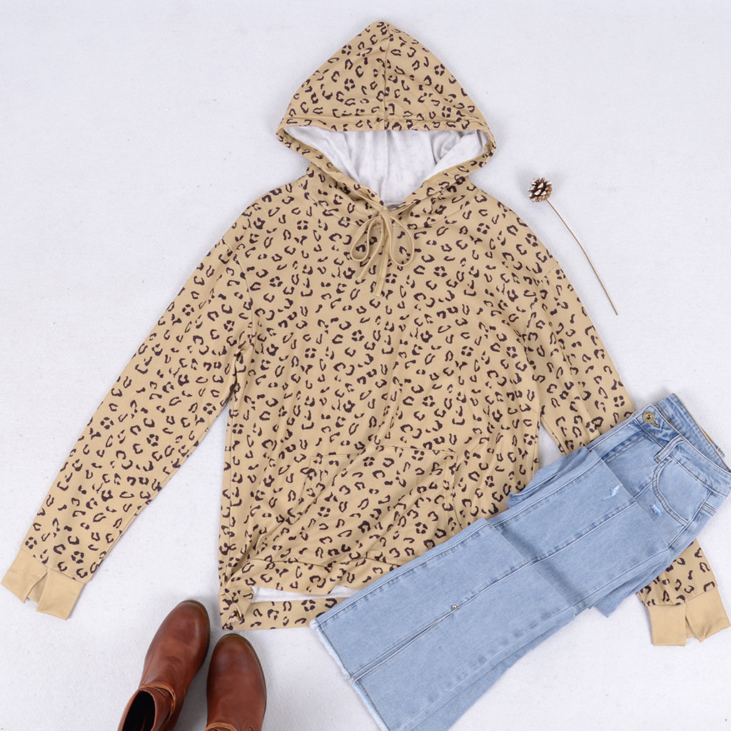 Sudadera con capucha y bolsillo de canguro con estampado de leopardo 