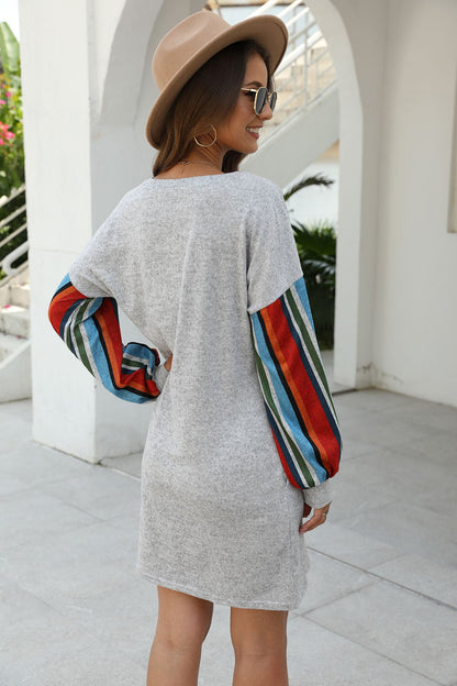 Vestido túnica con mangas primaverales y rayas