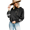 Sudadera con capucha y detalle de botones en la parte delantera 