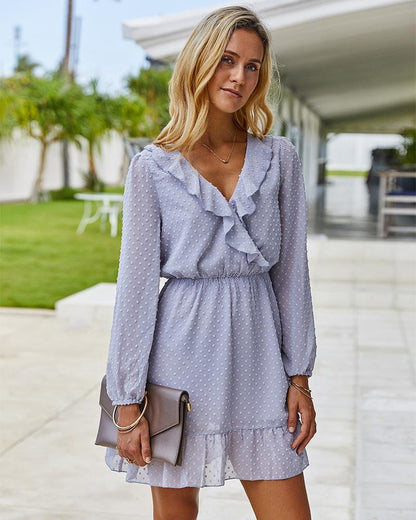 Vestido veraniego con volantes y lunares