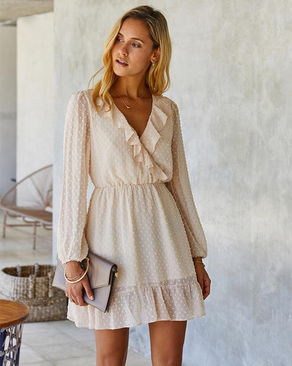 Vestido veraniego con volantes y lunares