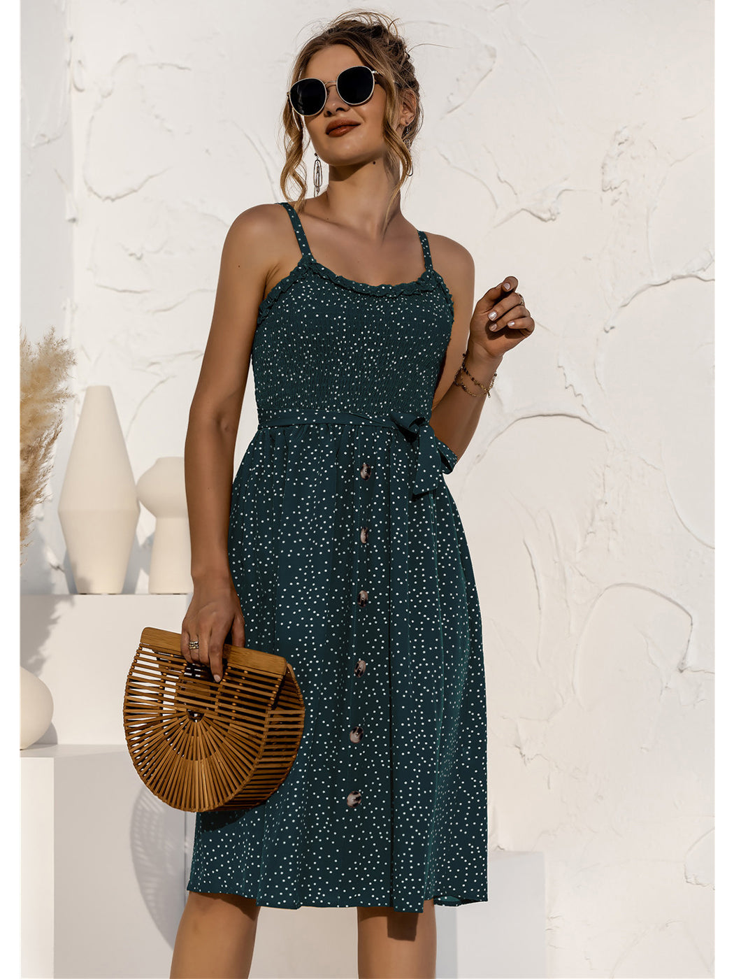 Vestido fruncido con botones