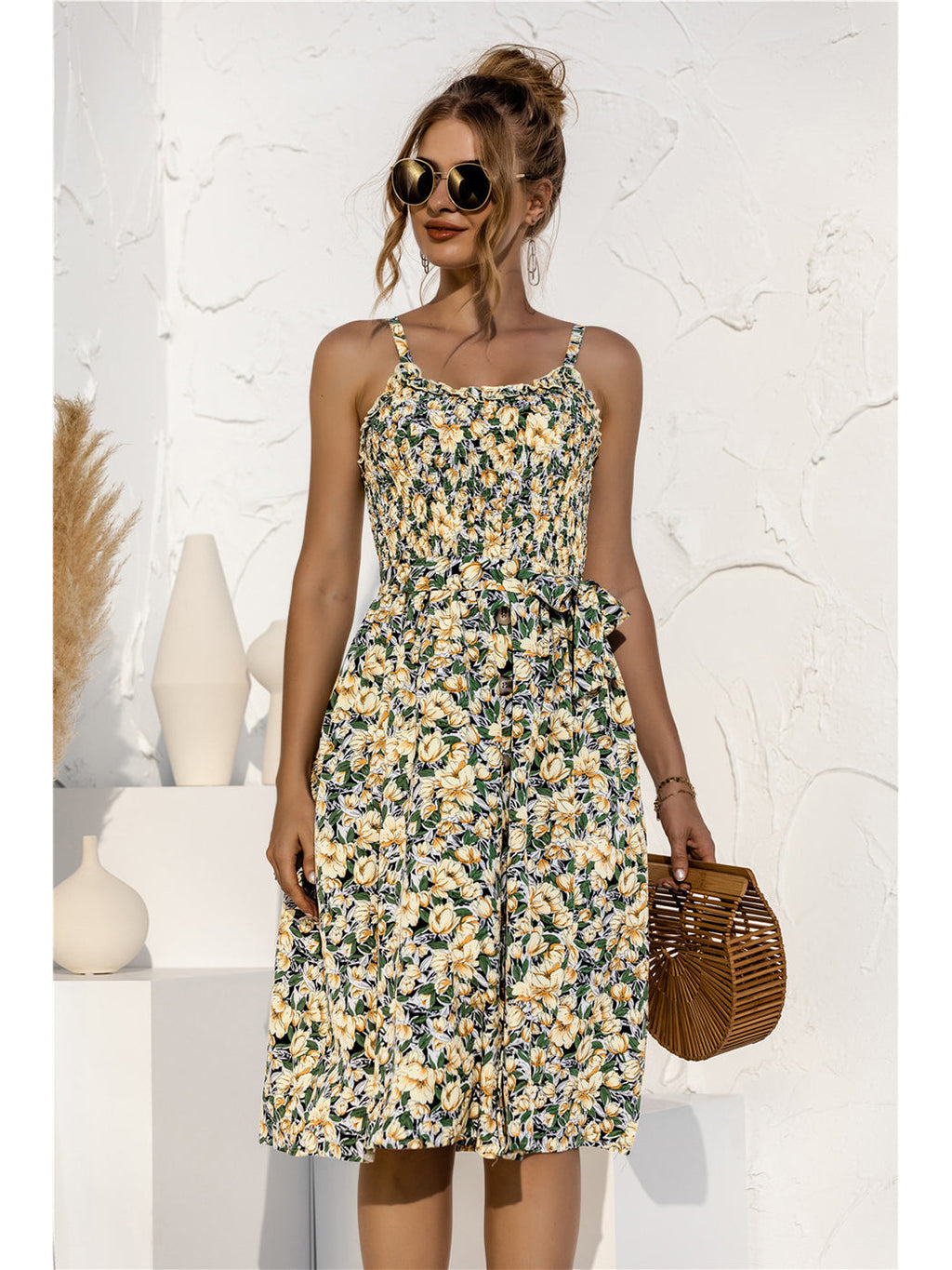 Vestido fruncido con botones