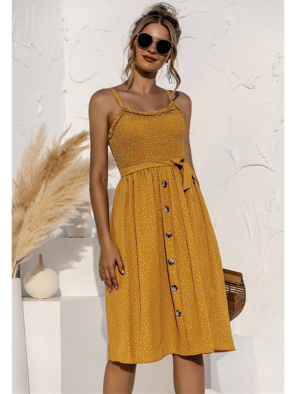 Vestido fruncido con botones