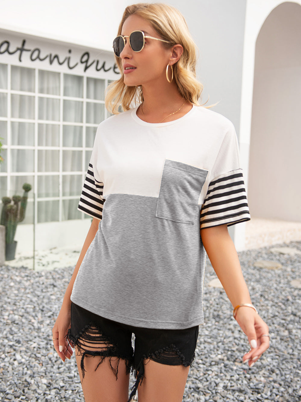 Camiseta de rayas con bloques de color