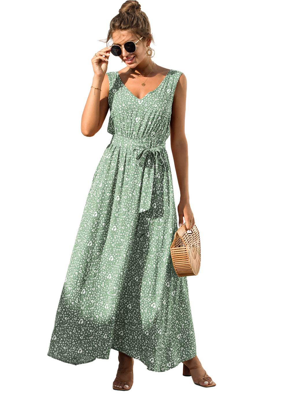 Vestido con cinturón y estampado animal