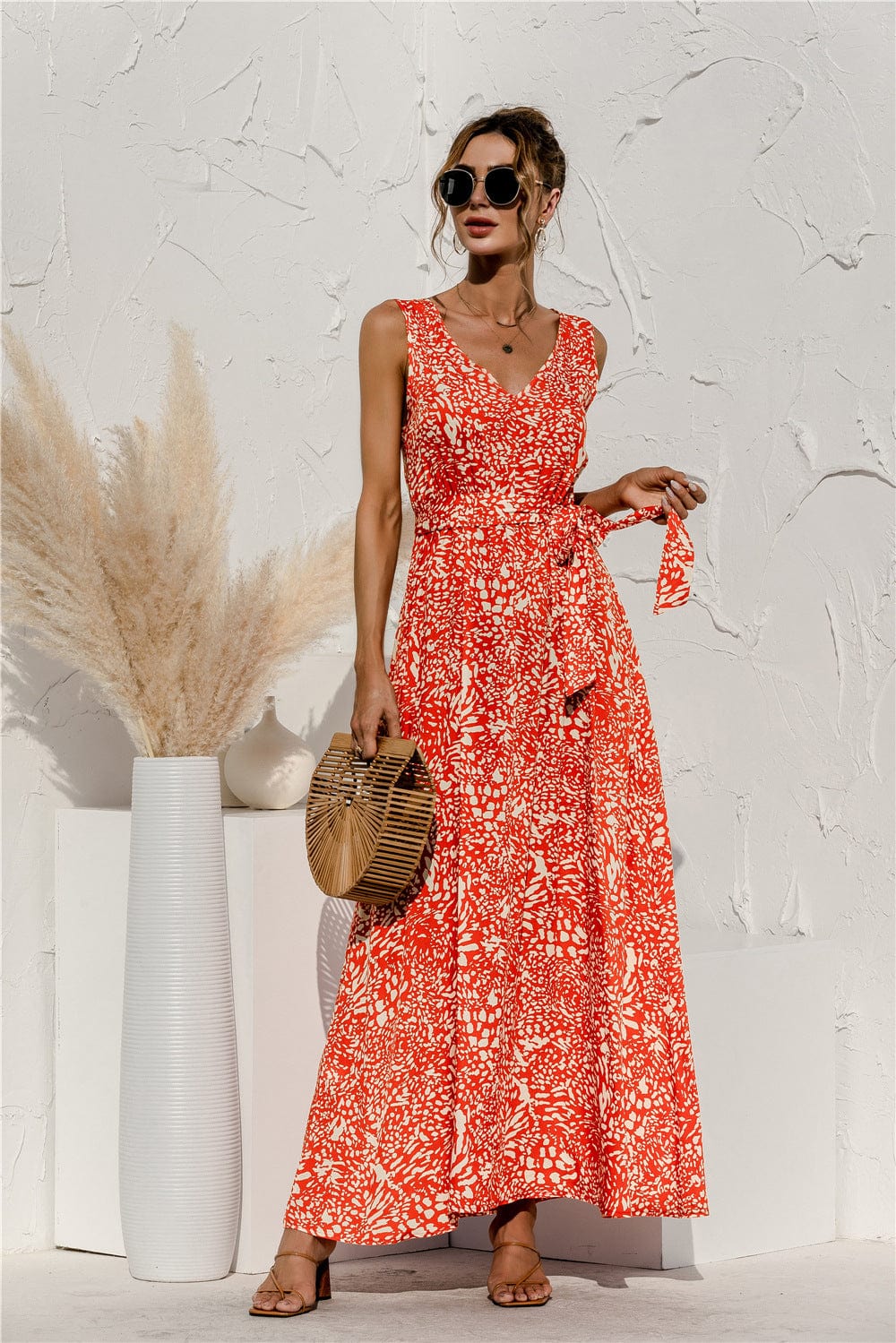 Vestido con cinturón y estampado animal