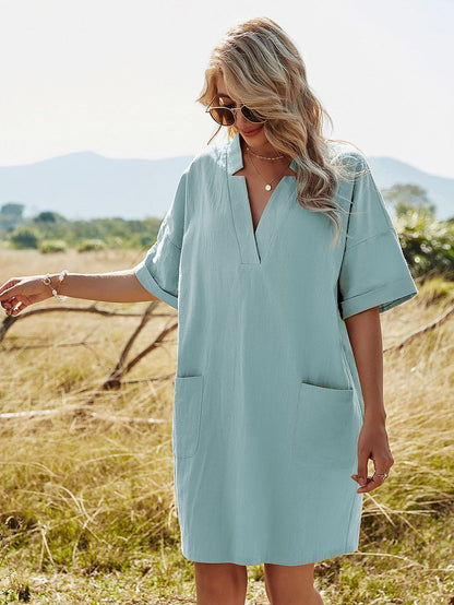 Vestido túnica extragrande con cuello entallado 