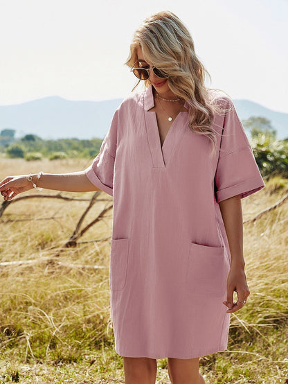Vestido túnica extragrande con cuello entallado 
