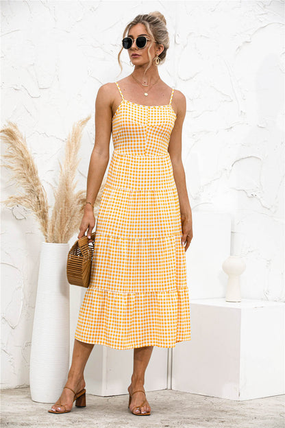 Vestido camisero con volantes y espalda abierta