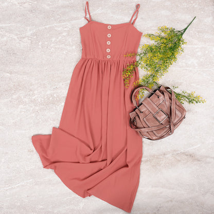 Vestido con botones en la espalda fruncidos