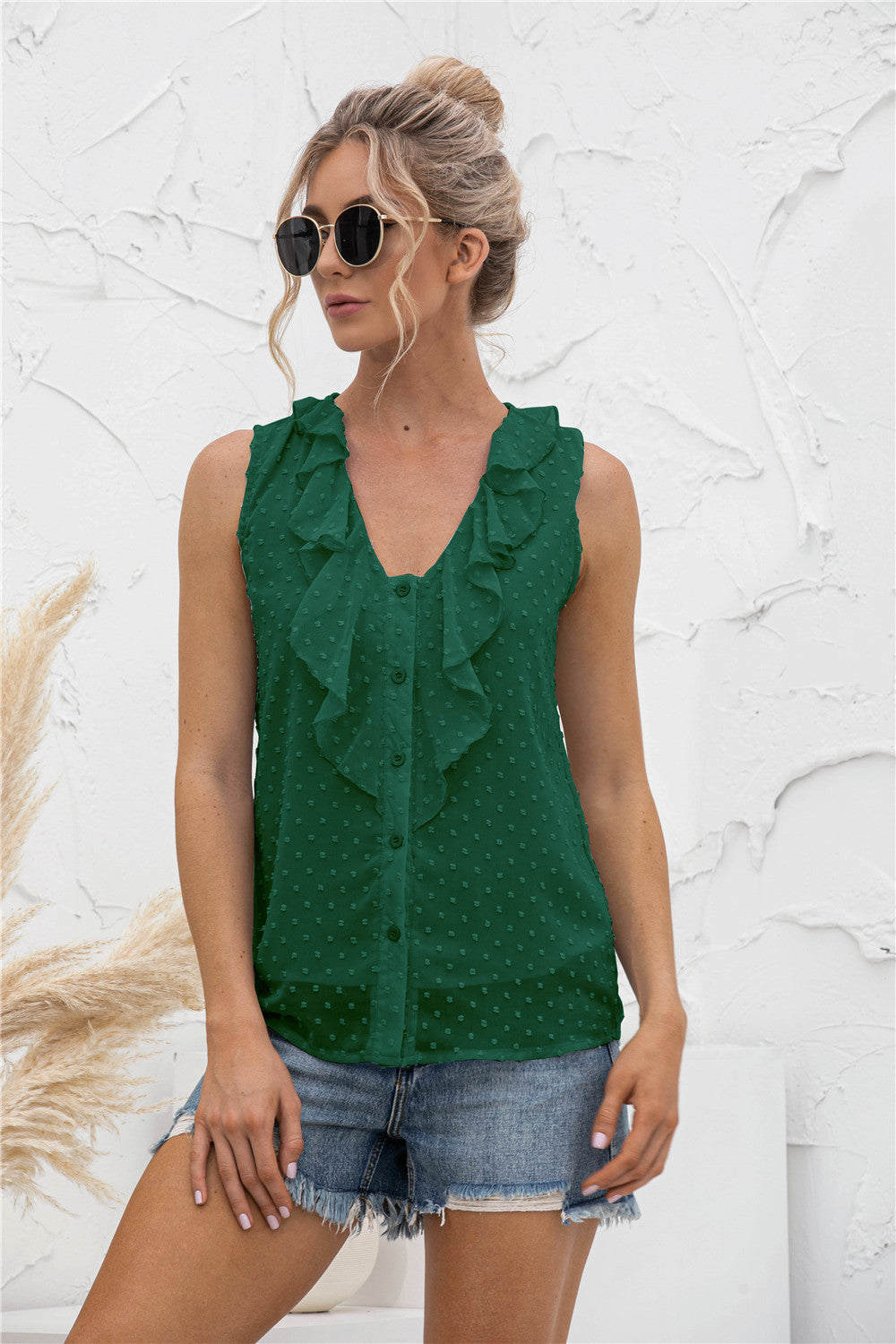 Ruffle Clip-Dot Tank Top
