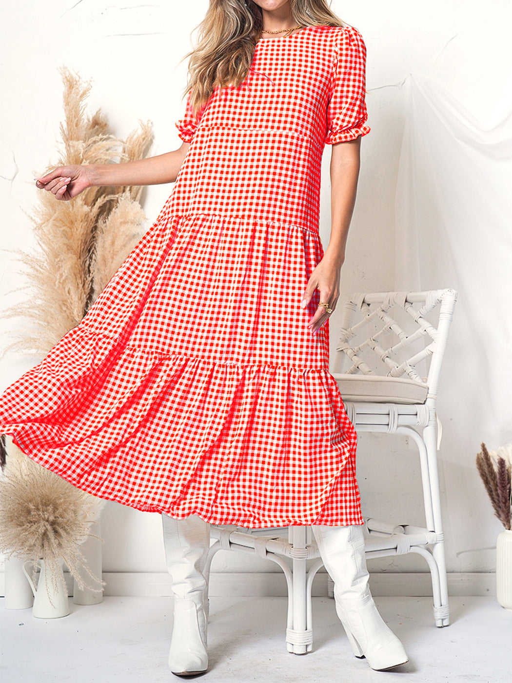 Vestido largo de manga corta con estampado de lunares suaves 