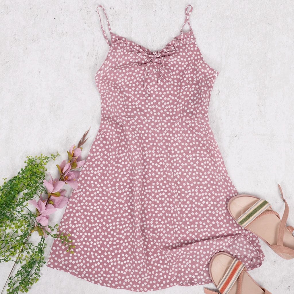 Vestido de verano con estampado de flores ditsy