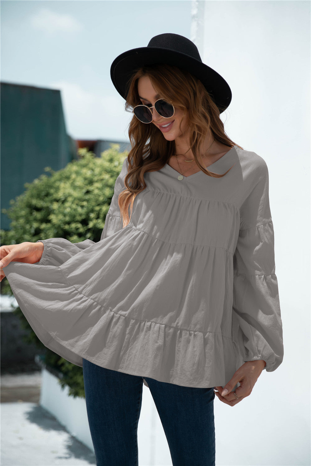 Blusa de transición fruncida con escote en V