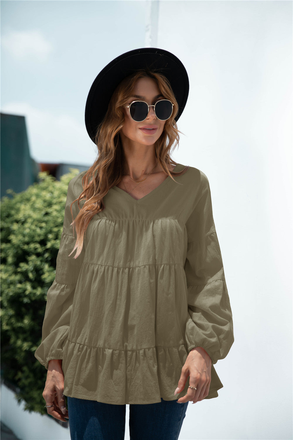 Blusa de transición fruncida con escote en V