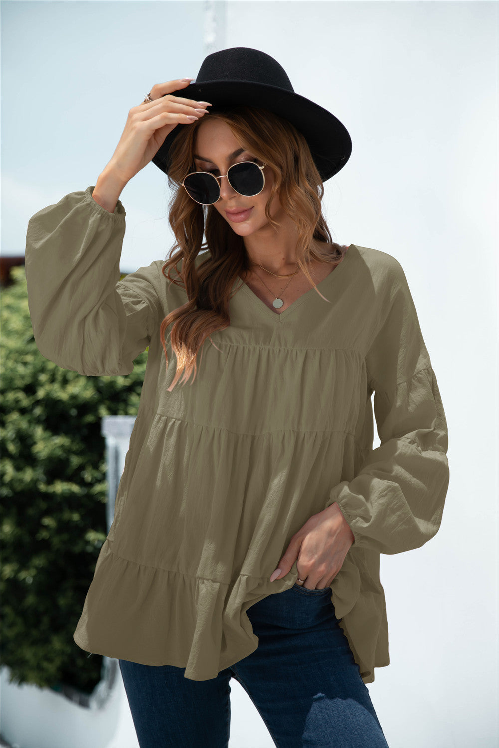 Blusa de transición fruncida con escote en V