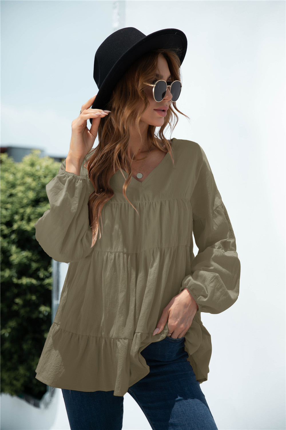Blusa de transición fruncida con escote en V