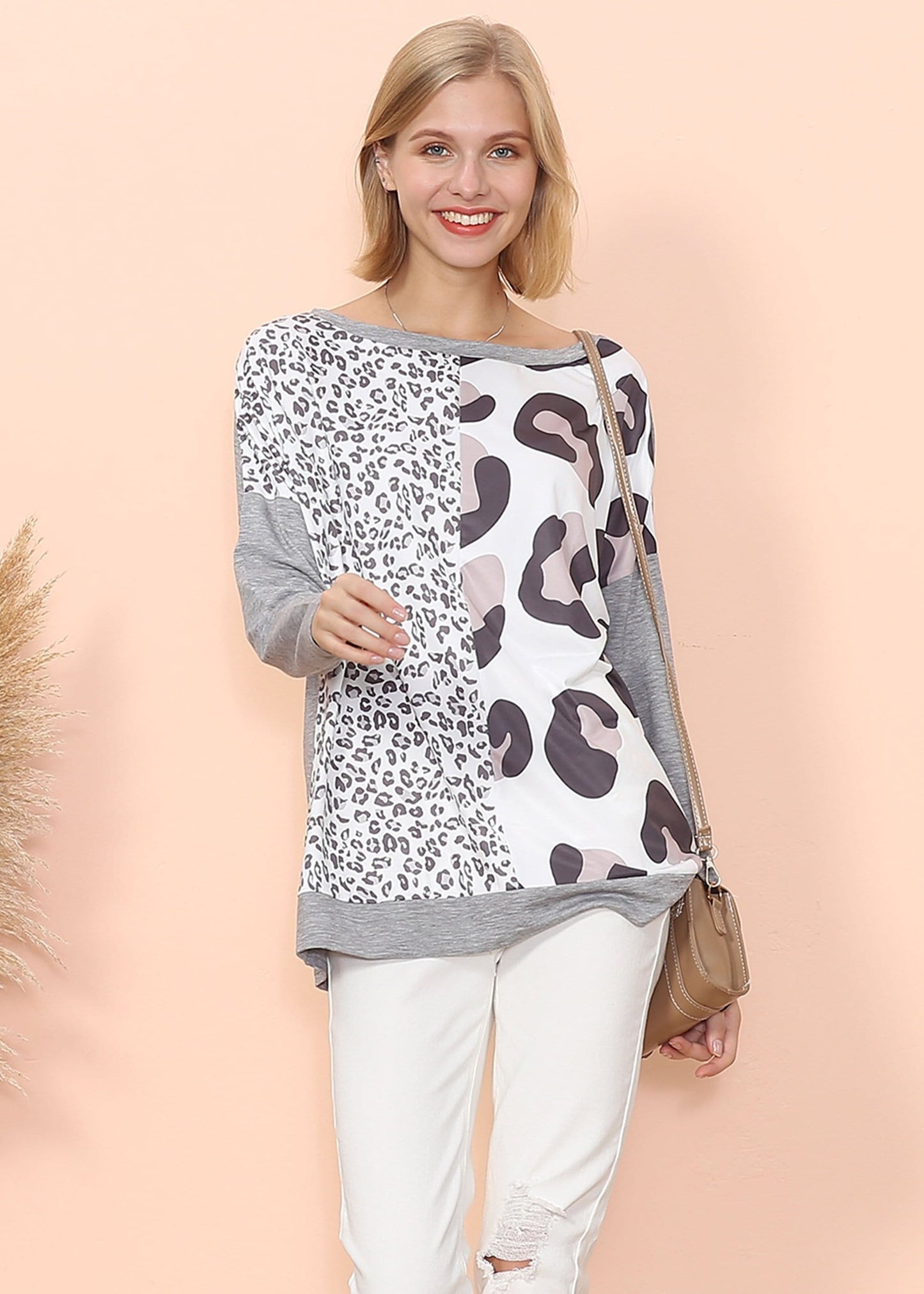 Camiseta de manga larga doble de lujo con estampado de leopardo