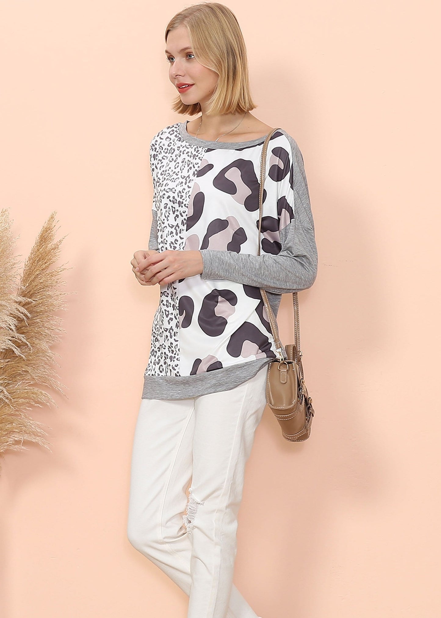 Camiseta de manga larga doble de lujo con estampado de leopardo