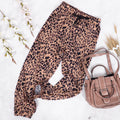 Pantalones de lujo con cordón y estampado de leopardo