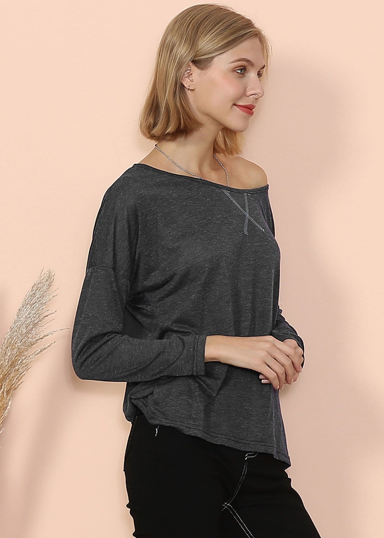 Blusa de manga larga con cuello barco de lujo