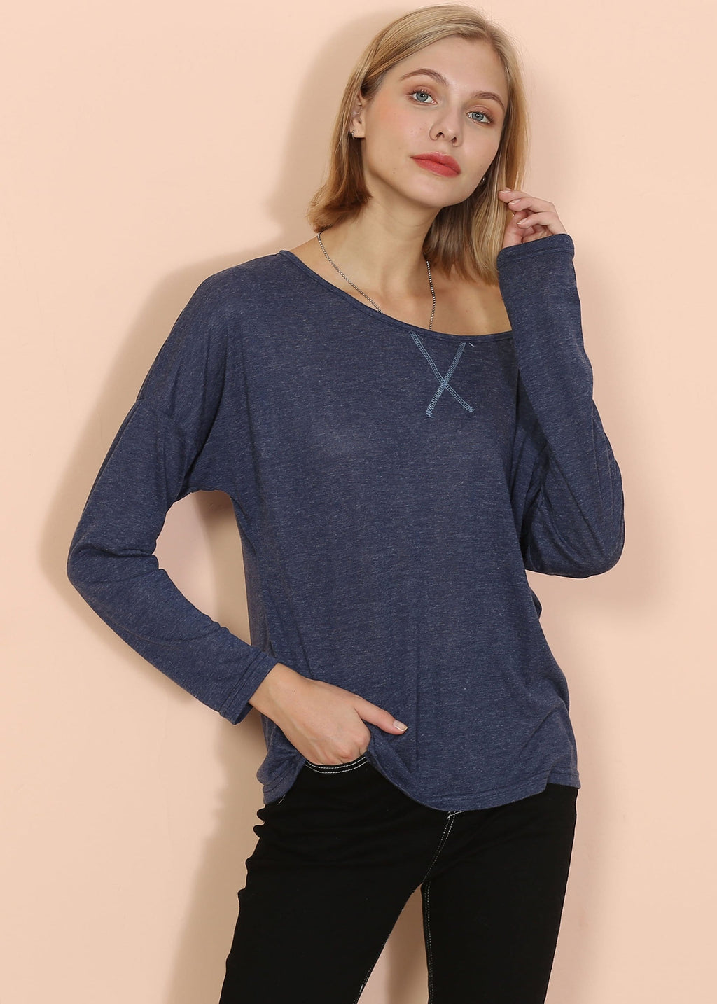 Blusa de manga larga con cuello barco de lujo