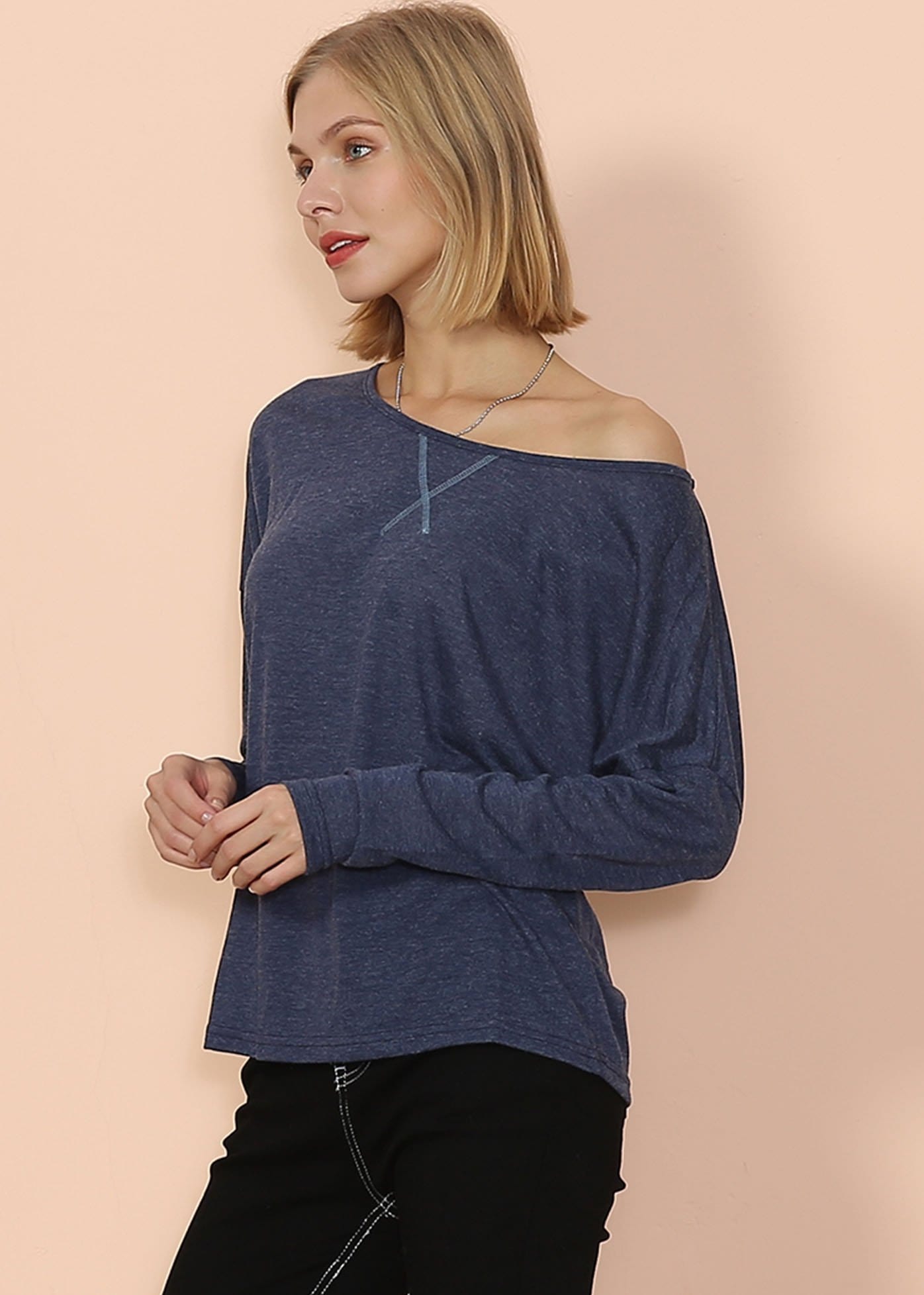 Blusa de manga larga con cuello barco de lujo
