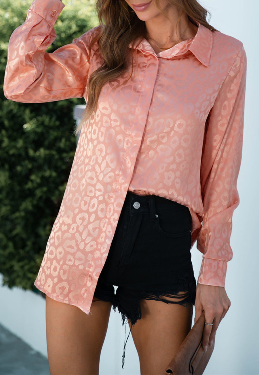 Camisa de vestir con estampado de animales