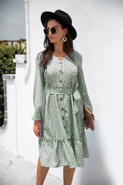Vestido túnica con volantes y botones con estampado de lunares