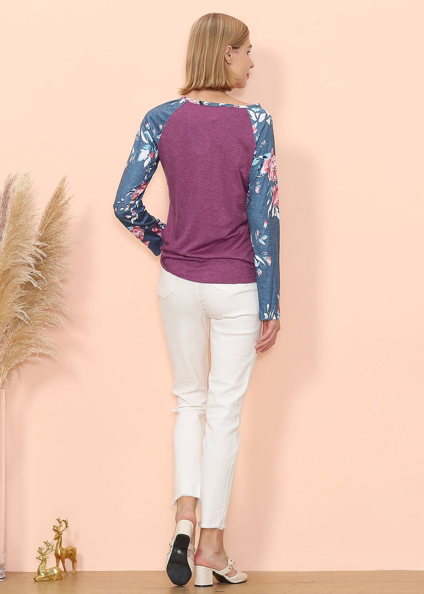 Camiseta Henley de manga larga con estampado floral