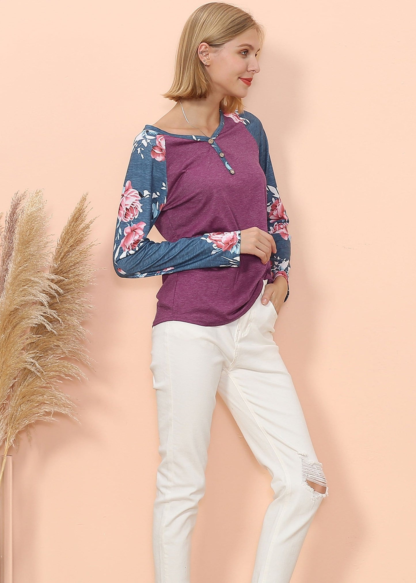 Camiseta Henley de manga larga con estampado floral